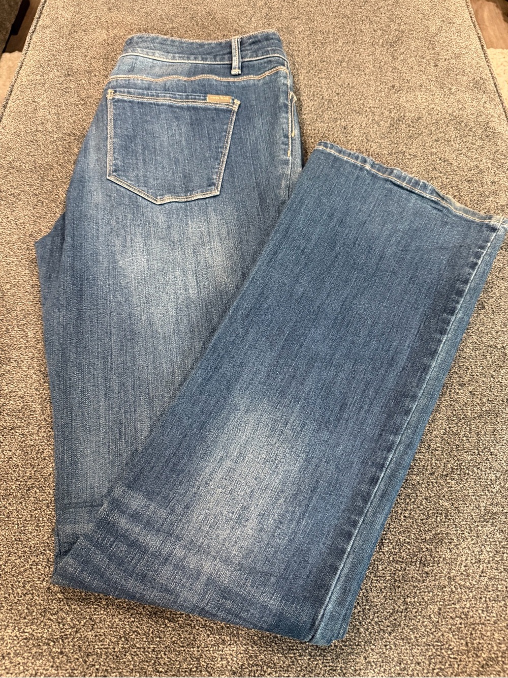 White House Black Market Women’s Flare Wide-Leg The Boot jean in Medium Blue